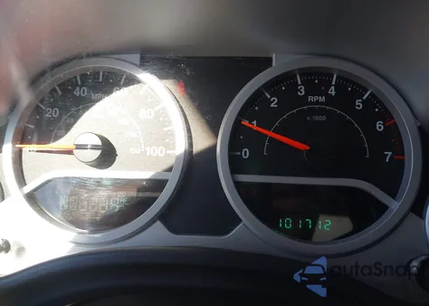 2010 Jeep Wrangler Sport из США, поврежденный, VIN 1J4AA2D12AL135393